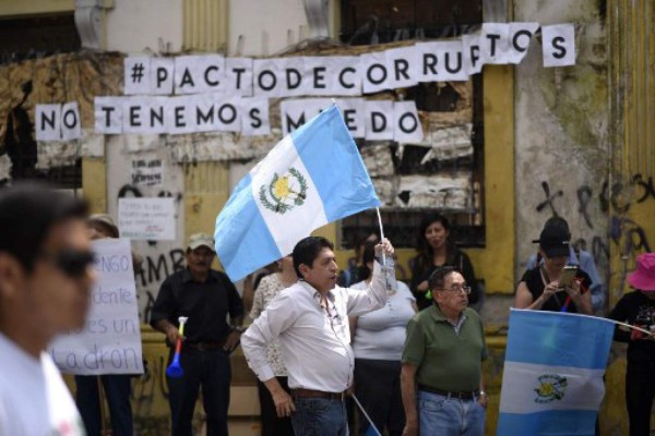 Guatemala: Manifestaciones por reformas que blindan a políticos