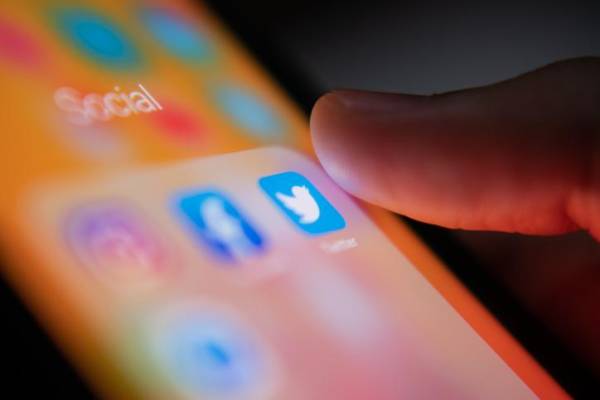 Cuánto ha perdido Twitter de sus ingresos por publicidad desde que Elon Musk la compró