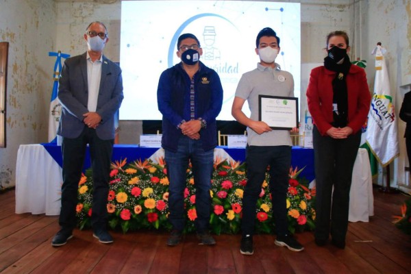 Certifican a 40 guías de turismo en Guatemala con el sello de bioseguridad