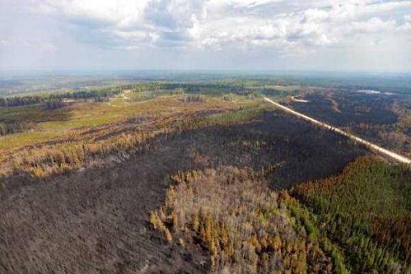 Incendios crecen en Canadá y podrían durar todo el verano