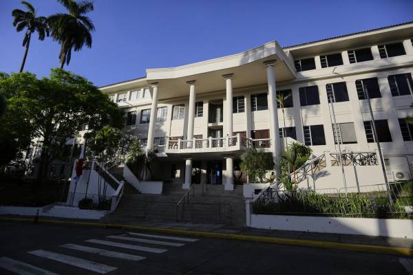 <i>Fotografía de archivo que muestra la fachada de la Corte Suprema de Justicia de Panamá. EFE/ Carlos Lemos</i>
