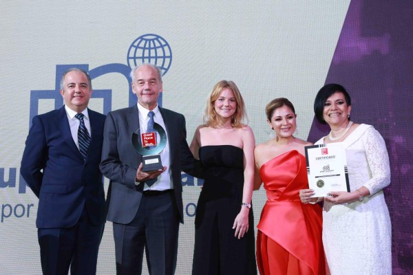 FOTOGALERÍA: Así se vivió la gala de Los Mejores Lugares para Trabajar en Centroamérica 2020