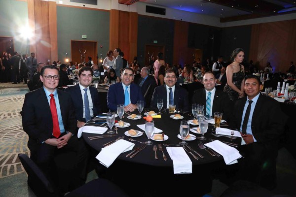 FOTOGALERÍA: Así se vivió la gala de Los Mejores Lugares para Trabajar en Centroamérica 2020