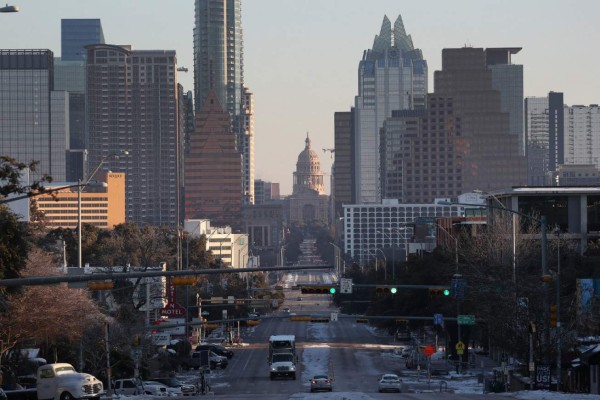 FOTOS: EE.UU. bajo una mortal ola de frío que deja a millones sin electricidad