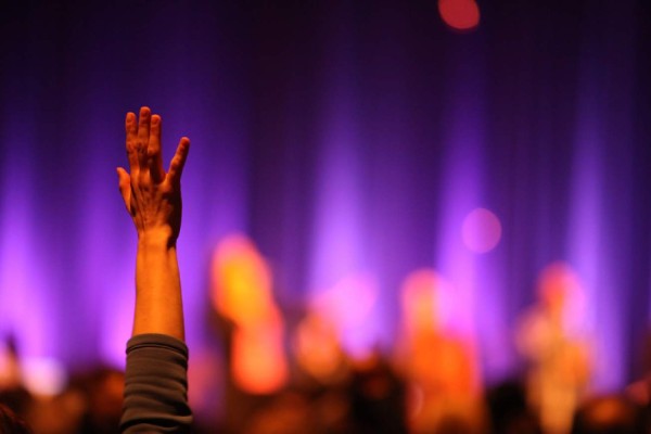 Voto evangélico abre la puerta a ola conservadora en Latinoamérica