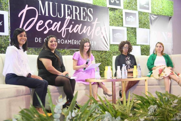 Foro Mujeres Desafiantes: Empresas con mujeres en sus juntas directivas son 84% más rentables