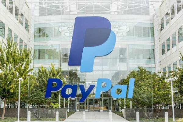 Siguen los despidos masivos: PayPal recortará unos 2.000 puestos de trabajo