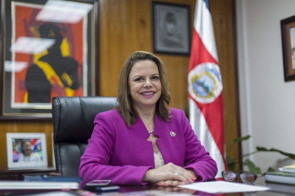 Ana Helena Chacón: Una política que (sí) lucha por la igualdad