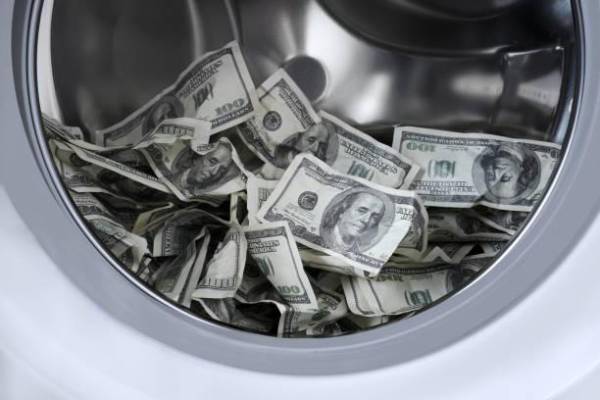 <i>La nueva ley está alineada con los estándares internacionales en materia de prevención del lavado de dinero y financiamiento del terrorismo. Foto de SergeyKlopotov / Getty Images</i>