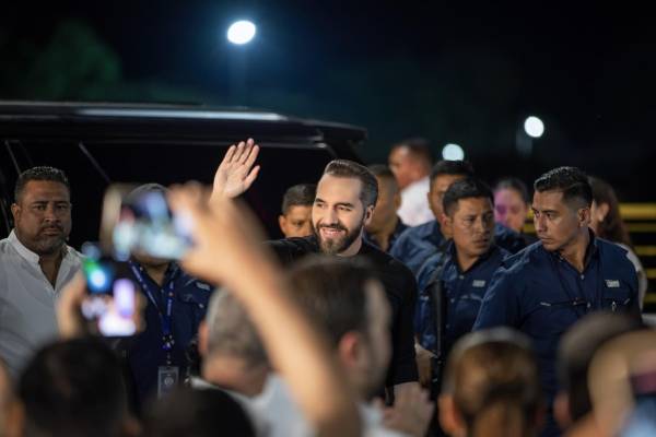 <i>El régimen de excepción se ha convertido en la única apuesta del Gobierno contra las pandillas, lo que también le granjeó a Bukele su reelección inmediata para un segundo mandato pese a la prohibición constitucional en su momento. Foto de cortesía</i>
