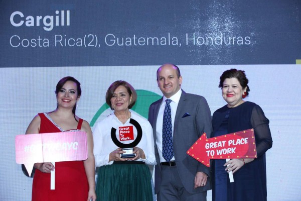 FOTOGALERÍA: Así se vivió la gala de Los Mejores Lugares para Trabajar en Centroamérica y Caribe 2019