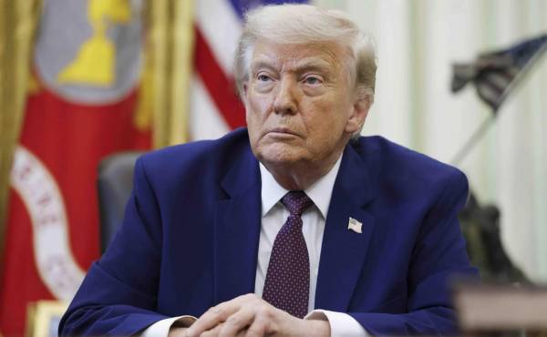 Trump anticipa nuevos bombardeos contra Irán y Teherán da por roto el alto el fuego. (Foto: EFE)