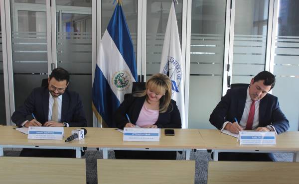 <i>La cooperación entre ambas instituciones permitirá desarrollar programas de capacitación, actividades académicas, intercambio de buenas prácticas. Foto de cortesía</i>