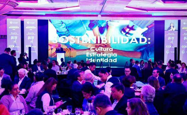 “<i>La sostenibilidad no está desapareciendo, está evolucionando, y entender esa diferencia cambia por completo la conversación”, afirmó Enrique Crespo, presidente de la Semana de la Sostenibilidad y CEO de CMI Capital. (Foto: Cortesía)</i>