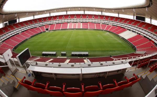 <i>Fotografía del estadio Guadalajara este domingo, en Jalisco (México). EFE/ Francisco Guasco</i>