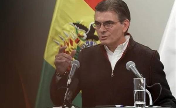 El gobierno del presidente Rodrigo Paz enfrenta una dura prueba frente al movimiento del expresidente Evo Morales, acusado de trata de personas y violaci{on. (Foto: EFE)