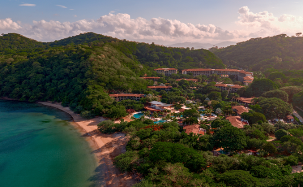 <i>JW Marriott Costa Elena Resort &amp; Spa también estrena el Griffin Club de nueva generación de la marca, una experiencia privada de resort dentro del resort, diseñada para huéspedes que buscan un mayor nivel de personalización, privacidad y bienestar. Foto de cortesía</i>