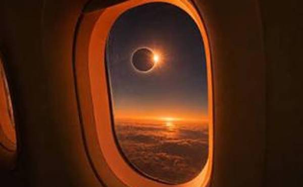 La transmisión del eclipse se podrá captar desde Centroamérica a las 12:29, de este 12 de Agosto. (Foto: Iberia)