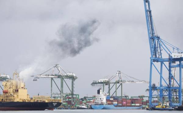 <i>La empresa Panama Ports Company (PPC), filial del grupo hongkonés CK Hutchison, anunció el inicio de un proceso de arbitraje internacional contra la danesa Maersk. EFE/ Bienvenido Velasco</i>