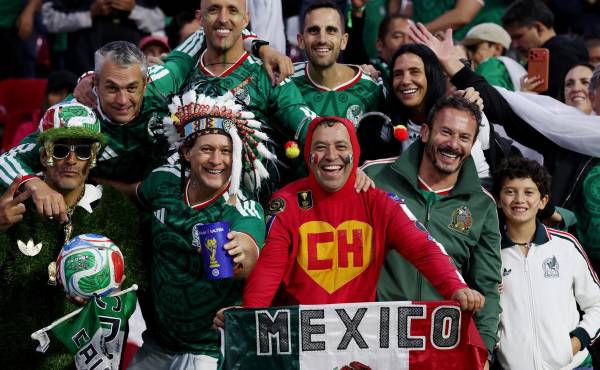 <i>La energía de los mexicanos estalló a los 22 minutos con el gol de Julián Quiñones y el apoyo fue en aumento hasta la anotación de Raúl Jiménez al minuto 31. Foto de cortesía</i>
