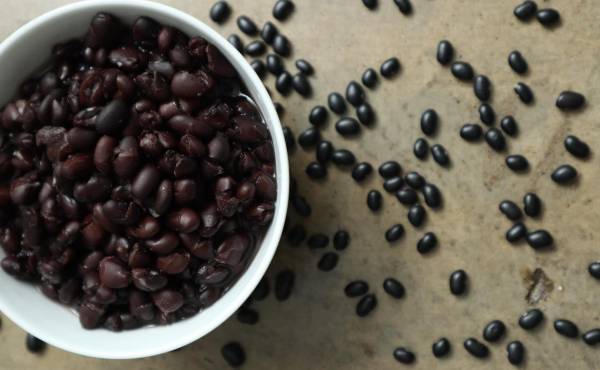 <i>Los granos básicos constituyen uno de los pilares de la producción agrícola en El Salvador por su relevancia para la seguridad alimentaria, el abastecimiento de alimentos y el sustento de los hogares. Foto de iStock</i>