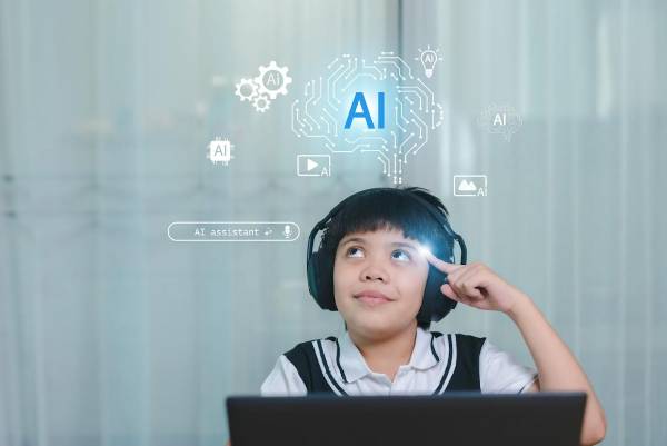 Depender de ChatGPT o Google para cada dato debilita la formación de las redes neuronales que necesitamos para una comprensión profunda. (Foto: Shutterstock)