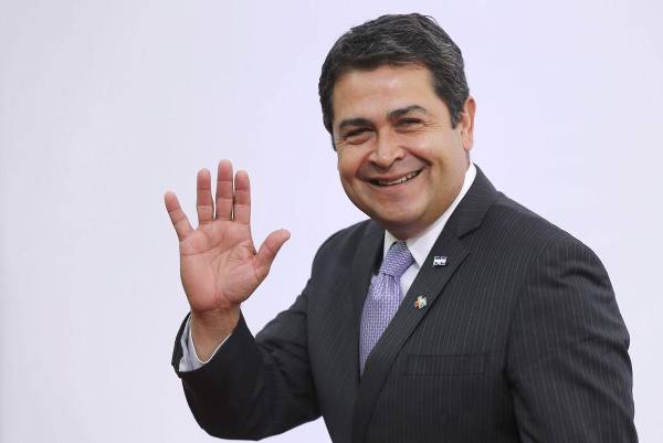 Fotografía de archivo del presidente de Honduras, Juan Orlando Hernández. EFE/ Etienne Laurent