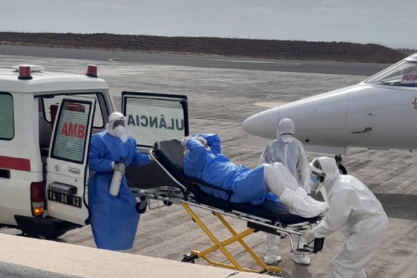 <i>El buque llegó a las costas de las Islas Canarias tras semanas en el mar siendo el epicentro de una respuesta sanitaria internacional provocada por un brote de hantavirus que ha causado tres muertes. Foto de cortesía</i>