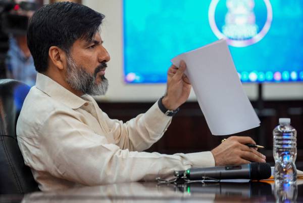 <i>La destitución de Johel Zelaya y la elección de Reyes fue aprobada por 93 diputados de cuatro de las cinco bancadas del Congreso. Foto de cortesía</i>