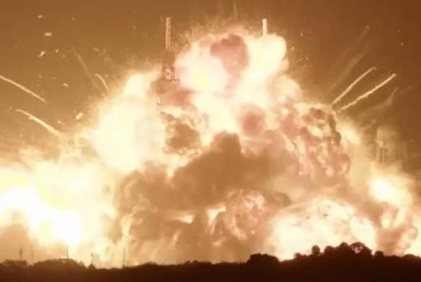 El cohete de la empresa aeroespacial Blue Origin, fundada por el magnate Jeff Bezos, explotó en la noche del jueves en Cabo Cañaveral, en el estado de Florida (EE.UU.). (Foto: Reuters)