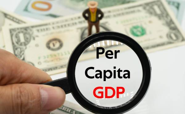 <i>El estudio advierte que un aumento acelerado del PIB por habitante no debe interpretarse automáticamente como una mejora proporcional del bienestar. Foto de iStock</i>