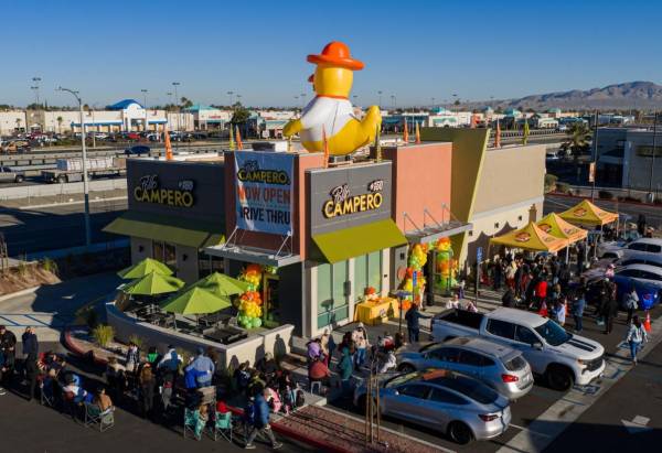 <i>Campero alcanzó la marca de los 100 restaurantes en Estados Unidos en septiembre de 2024 y suma 50 nuevos establecimientos 15 meses después, a un ritmo promedio de tres restaurantes por mes. FOTO CMI / REDES SOCIALES / E&amp;N</i>