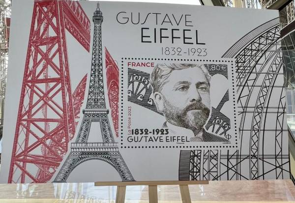 La Torre Eiffel conmemora los 100 años de la desaparición de su creador