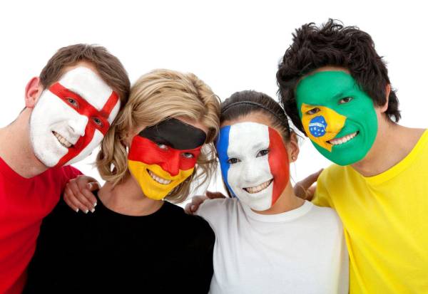 <i>Los aficionados perciben rápidamente cuando una marca utiliza mensajes genéricos. Idioma, referencias culturales, formatos preferidos y hábitos de consumo pueden variar notablemente entre mercados. (Foto: Zoomd Technologies)</i>