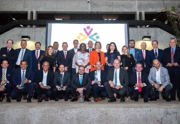 <i>Foto Archivo E&amp;N del reconocimiento entregado a líderes en 2022.</i>