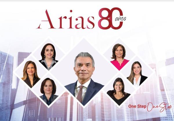 <i>En los diferentes países donde opera, sus abogados son ranqueados en las bandas más altas por Chambers and Partners, The Legal 500, Who’s Who Legal, IFLR1000, IP STARS, WTR 1000, ITR1000, Latin Lawyer, Lacca Approved, entre otros.</i>