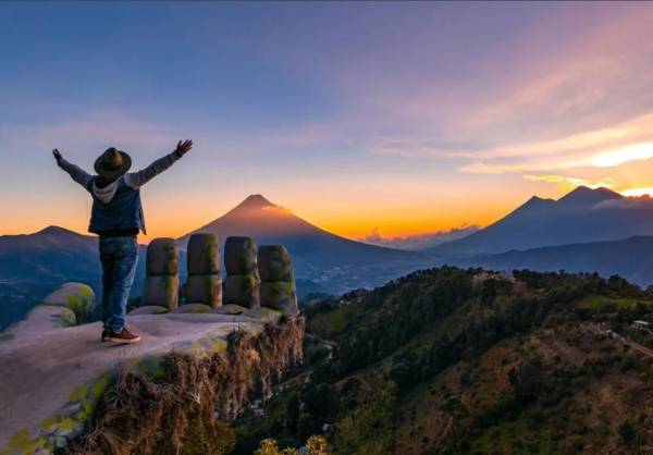 Este galardón, uno de los más codiciados en la industria del turismo, refleja la creciente admiración global por la autenticidad, diversidad y riqueza de los destinos guatemaltecos. FOTO CATA_AGENCIACA