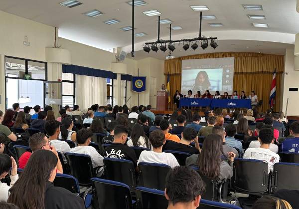 <i>La Universidad Fidélitas e Intel anunciaron la iniciativa denominada Steminist en Semiconductores. FOTO E&amp;N</i>