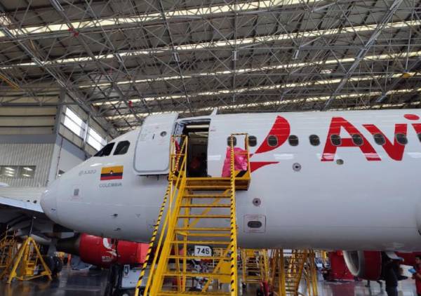 Avianca concluirá la reconfiguración de su flota en el primer semestre de 2023