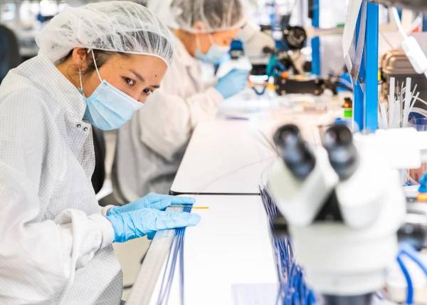 La nueva planta de CathX Medical en el país abarcará un área 3.000 metros cuadrados y abrirá posiciones en áreas de ingeniería, puestos técnicos y operativos, con énfasis en perfiles con conocimiento y experiencia en procesos de extrusión, trenzado y ensamblaje complejo de catéteres. FOTO CORTESÍA