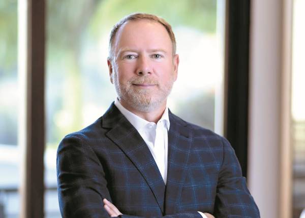 Allan Deware, fundador y CEO de Pinturas Americanas.