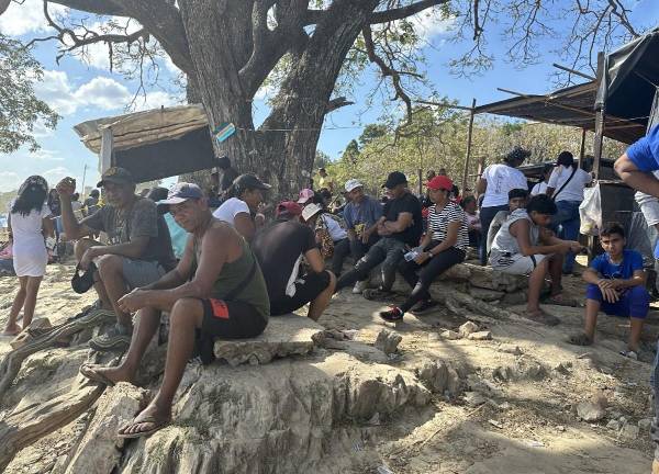 Colapso de mina ilegal de oro en Venezuela deja saldo estimado de 25 ...