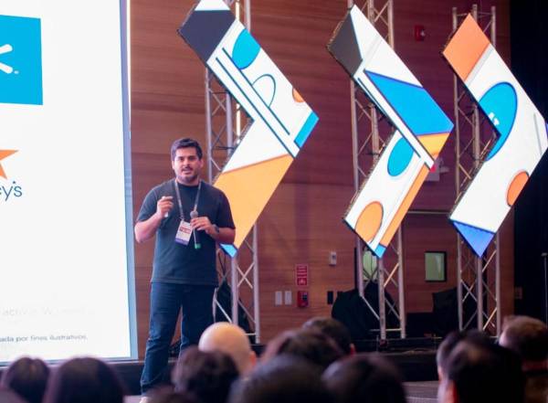 <i>Elaniin promovió un evento sobre inteligencia artificial 'Elaniin AI', donde reunió a más de 300 personas y empresas del área de tecnología y otras industrias. FOTO ELANINN/E&amp;N</i>