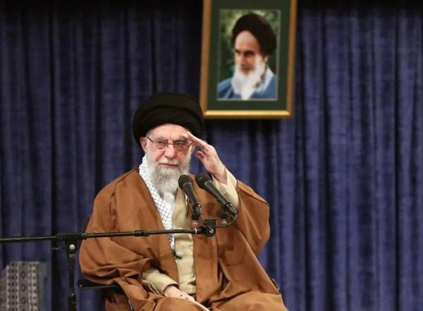 <i>Sin el liderazgo de Jamenei se abrirá una pugna por la sucesión y podría empujar a parte del aparato a posiciones más aperturistas por mera supervivencia. (Foto: EFE)</i>