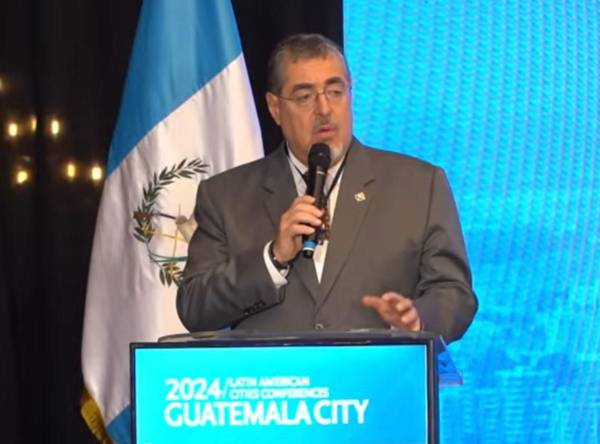 <i>Presidente de Guatemala, Bernardo Arévalo, asistió a un encuentro organizado por la organización estadounidense American Society - Council of The Americas. FOTO E&amp;N</i>