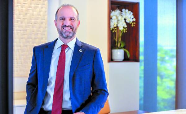 Federico Odio González tiene a su cargo una organización líder en su industria con más de 5.000 colaboradores y US$8.300 millones en activos. A lo largo de su gestión, ha impulsado la transformación organizacional consolidando un equipo de alto desempeño enfocado en el cliente y llevando a BAC Costa Rica a ser el primer banco con mejor reputación en Costa Rica.