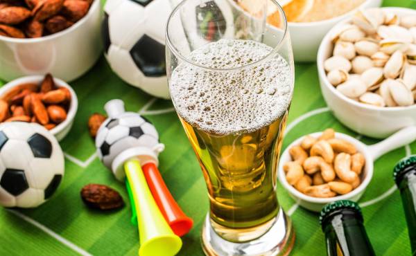 El Mundial 2026 promete convertirse en una oportunidad de negocio para marcas globales y regionales que buscan ganar ventas, visibilidad y conexión emocional con los consumidores. (Foto: Shutterstock)