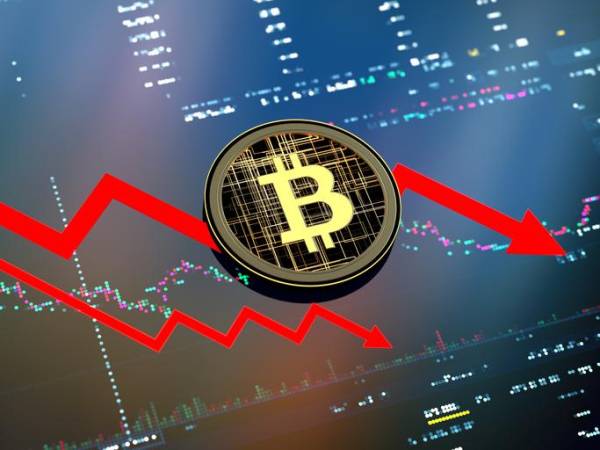Bitcoin cae 12 % en un día afectado por acuerdo de adquisición de FTX.com