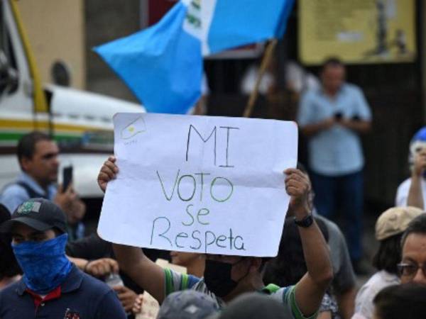 <i>Guatemaltecos piden respeto a las elecciones, una vez más. </i>