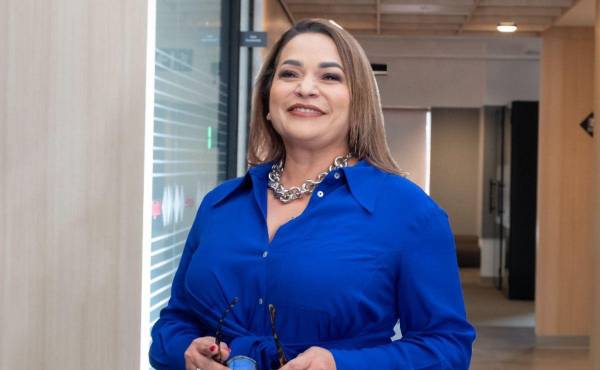 Jessica Mora, Vice Presidenta Corporativa Senior Experiencia &amp; Sostenibilidad de BAC.